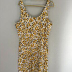 Pact XXL Women's Yellow Floral Dress With Keyhole On The Back Tie